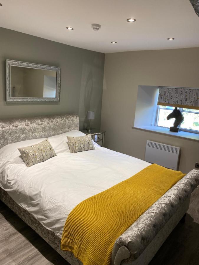 The Rose And Crown Hotel Leicester Eksteriør billede