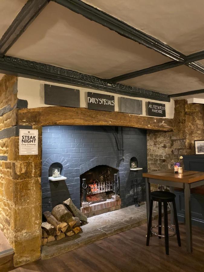 The Rose And Crown Hotel Leicester Eksteriør billede